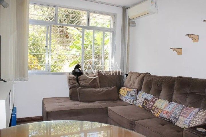 Apartamento à venda com 2 quartos, 53m², Rua Eurico Lara no bairro Medianeira em Porto Alegre