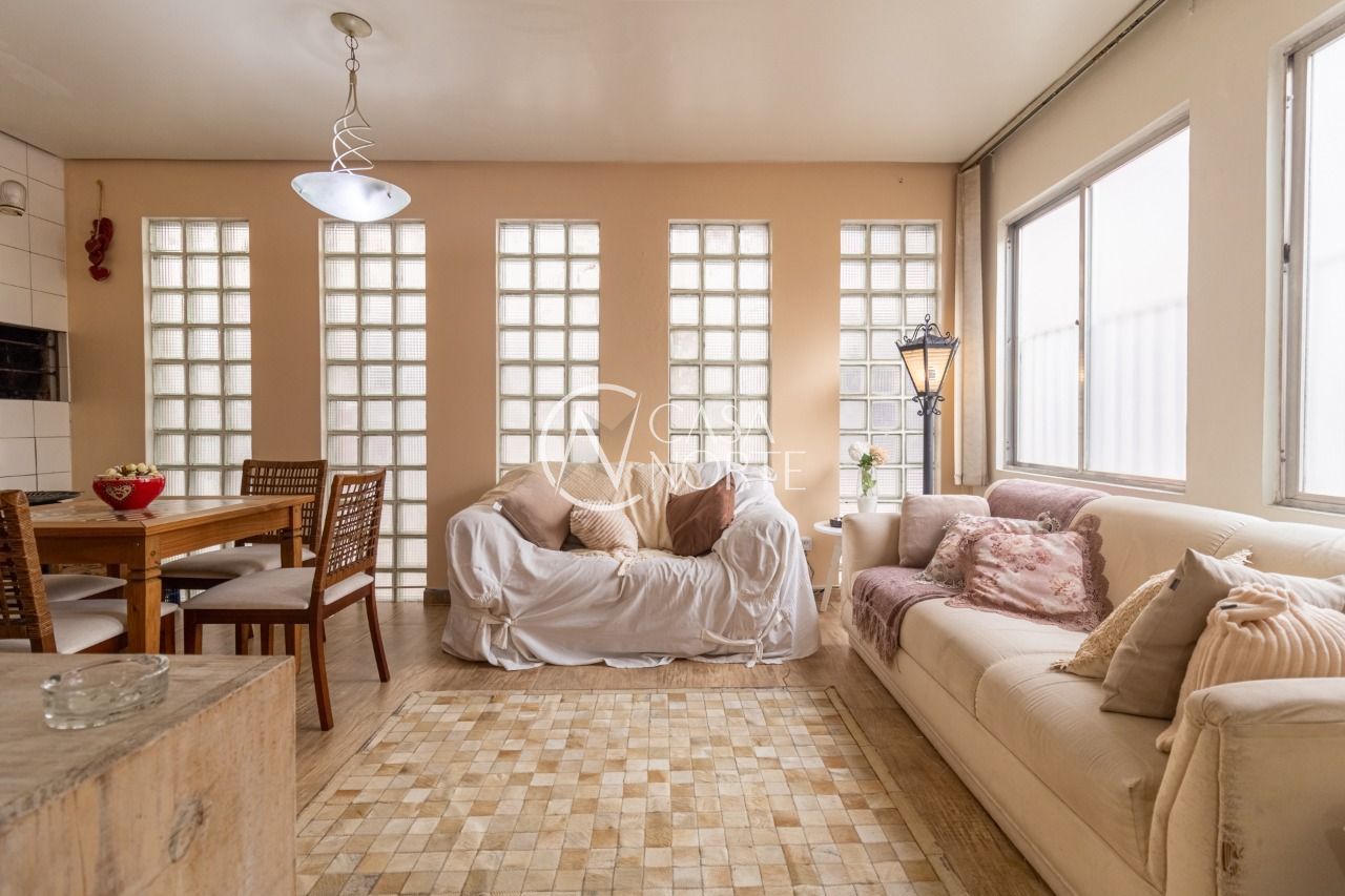 Cobertura à venda com 4 quartos, 180m², Rua Ramiro Barcelos no bairro Bom Fim em Porto Alegre