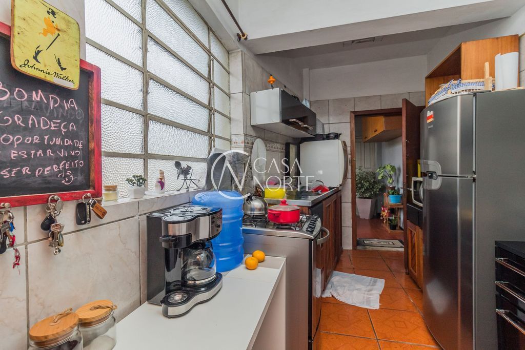 Apartamento à venda com 2 quartos, 68m², Rua São Carlos no bairro Floresta em Porto Alegre