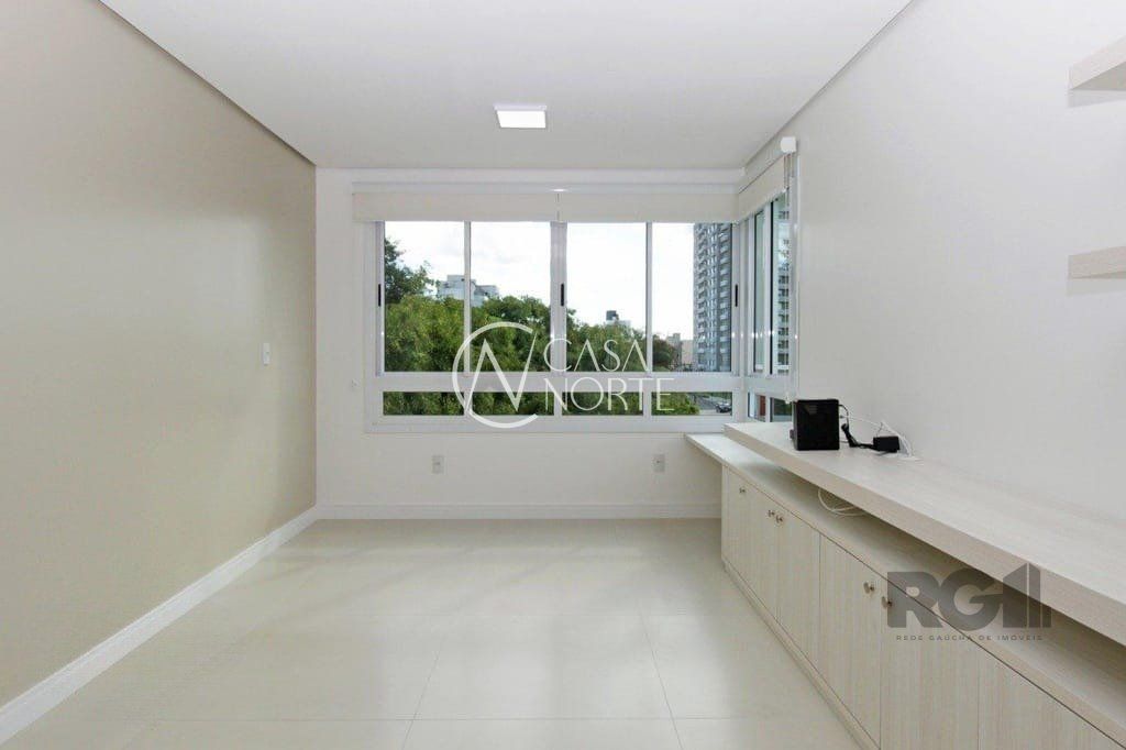 Apartamento à venda com 3 quartos, 98m², 1 suíte, 2 vagas, Praça John Kennedy no bairro Vila Ipiranga em Porto Alegre