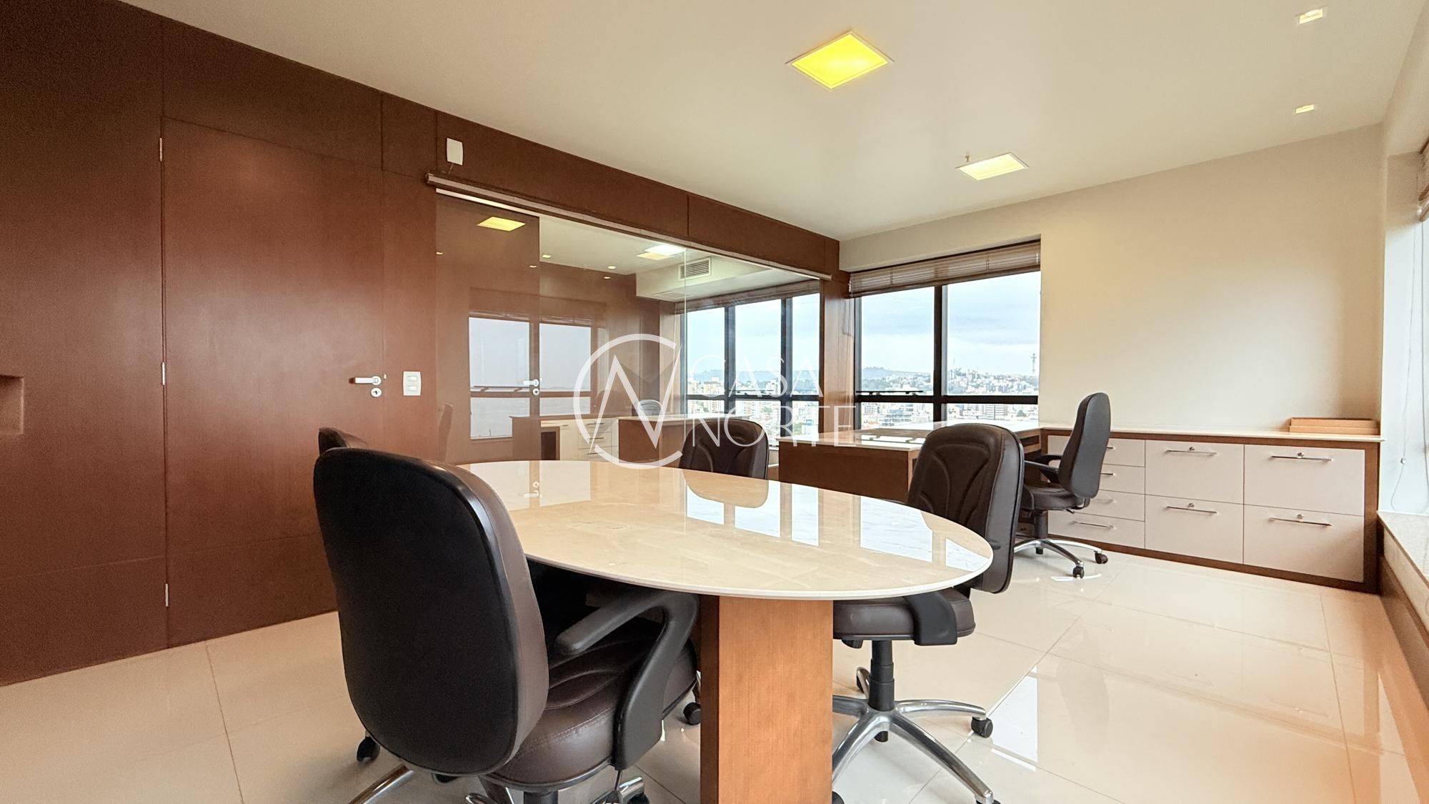 Sala Comercial à venda , 64m², 1 vaga, Avenida Borges de Medeiros no bairro Praia de Belas em Porto Alegre