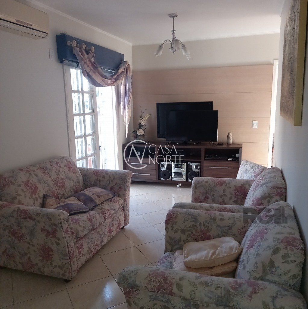 Apartamento à venda com 3 quartos, 122m², 1 vaga, Rua Eleuterio Araujo no bairro Partenon em Porto Alegre