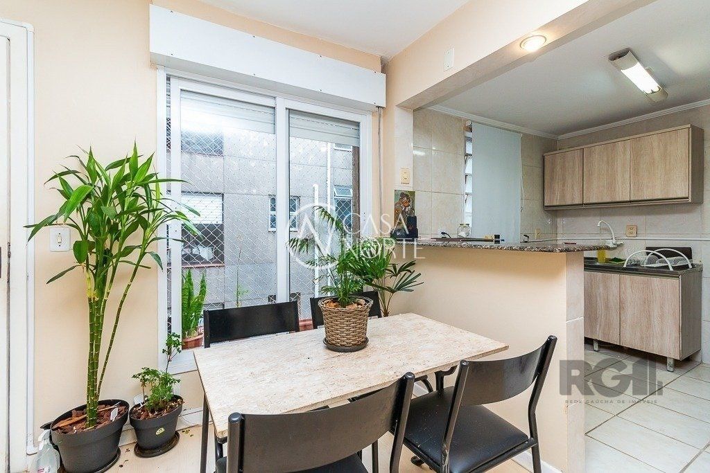 Apartamento à venda com 2 quartos, 73m², Rua General Lima e Silva no bairro Centro Histórico em Porto Alegre