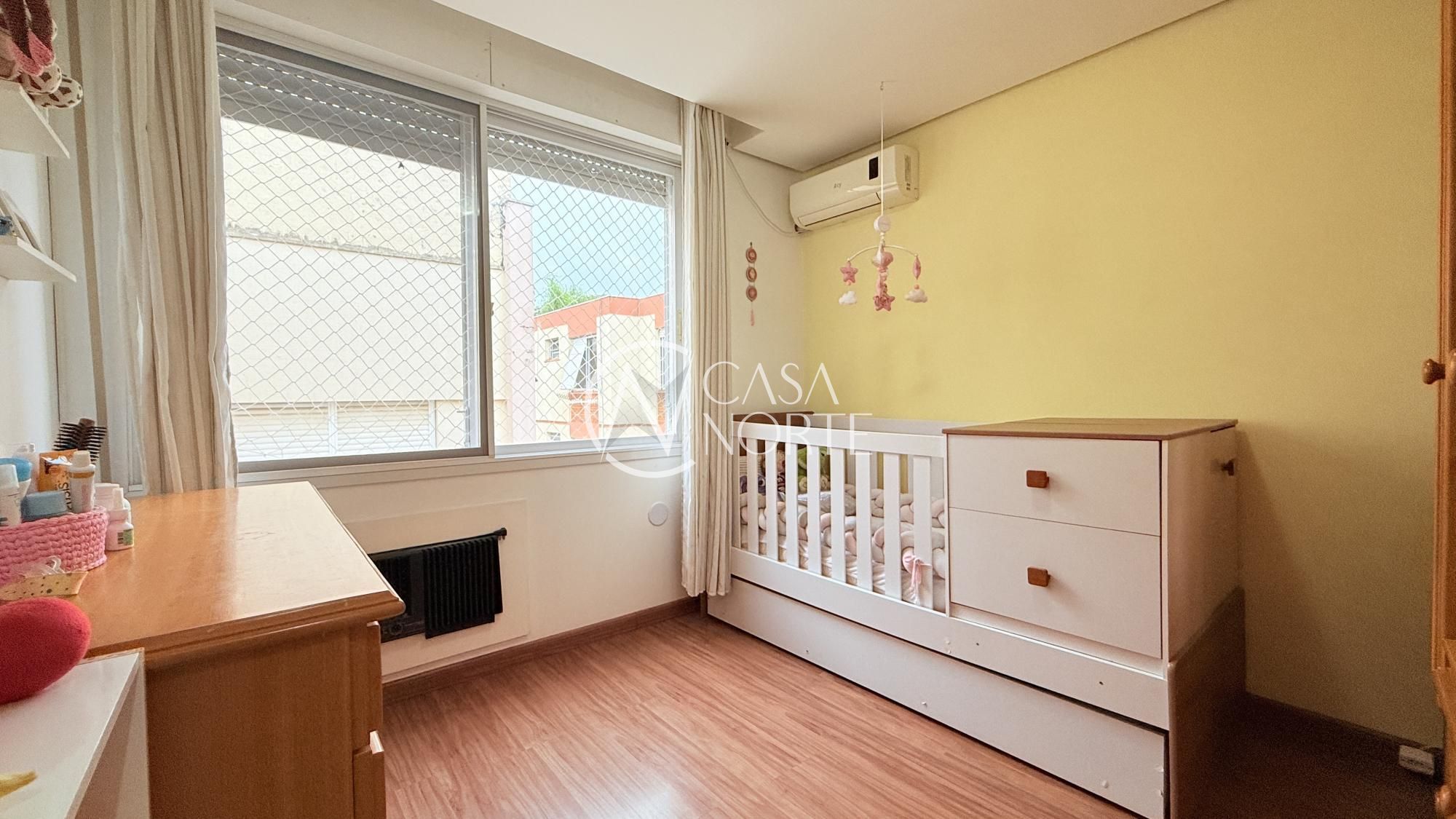 Cobertura à venda com 3 quartos, 139m², 1 vaga, Avenida João Wallig no bairro Passo da Areia em Porto Alegre