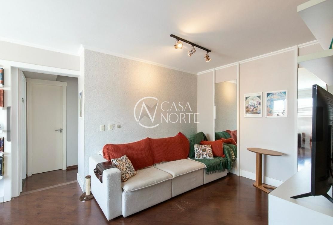 Apartamento à venda com 2 quartos, 61m², 1 vaga, Rua Professor Álvaro Alvim no bairro Rio Branco em Porto Alegre