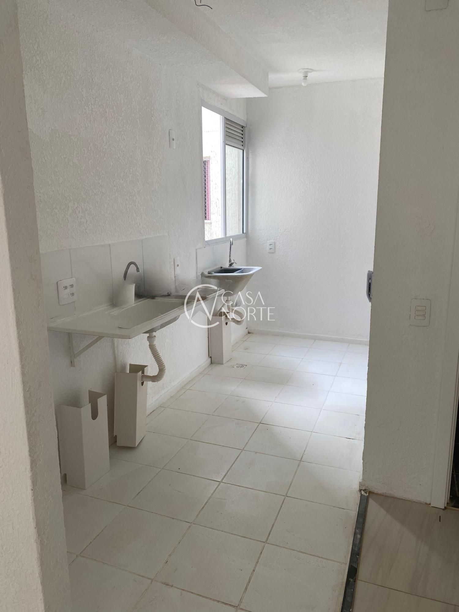 Apartamento à venda com 2 quartos, 41m², Rua Sabino Pereira Nunes no bairro Restinga em Porto Alegre
