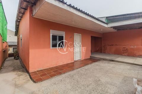 Casa à venda com 2 quartos, 103m², 1 vaga, Avenida Outeiro no bairro Coronel Aparício Borges em Porto Alegre