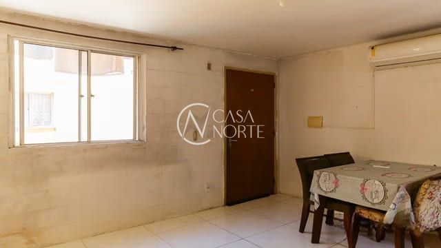 Apartamento à venda com 2 quartos, 39m², 1 vaga, Rua Nelson Zang no bairro Partenon em Porto Alegre