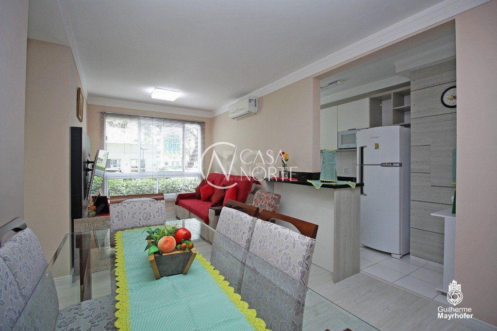 Apartamento à venda com 3 quartos, 70m², 1 suíte, 1 vaga, Avenida Bento Gonçalves no bairro Partenon em Porto Alegre