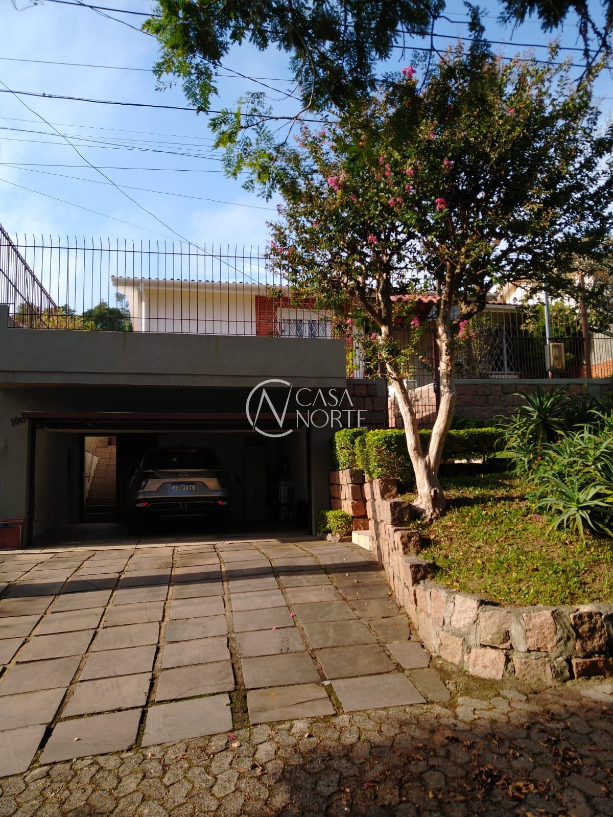 Casa à venda com 4 quartos, 133m², 1 suíte, 2 vagas, Acesso das Palmeiras no bairro Santa Tereza em Porto Alegre