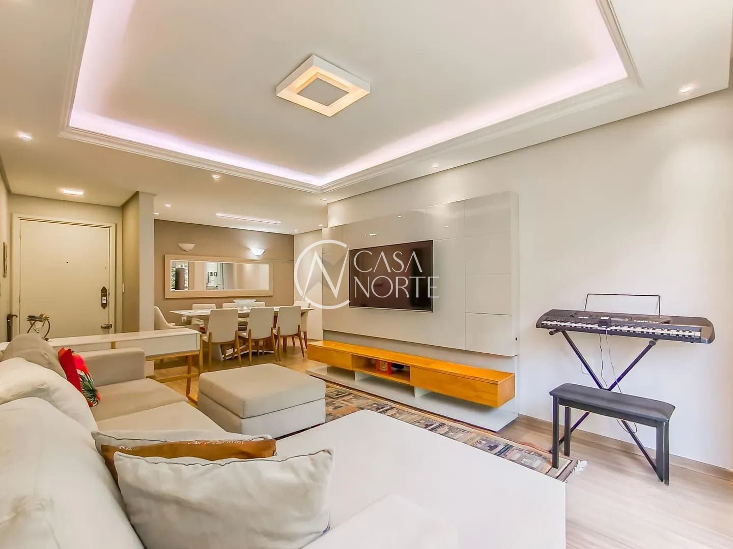 Apartamento à venda com 3 quartos, 120m², 1 suíte, 2 vagas, Avenida Coronel Lucas de Oliveira no bairro Bela Vista em Porto Alegre