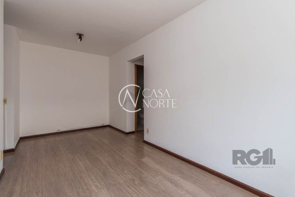 Apartamento à venda com 2 quartos, 52m², Avenida Loureiro da Silva no bairro Cidade Baixa em Porto Alegre