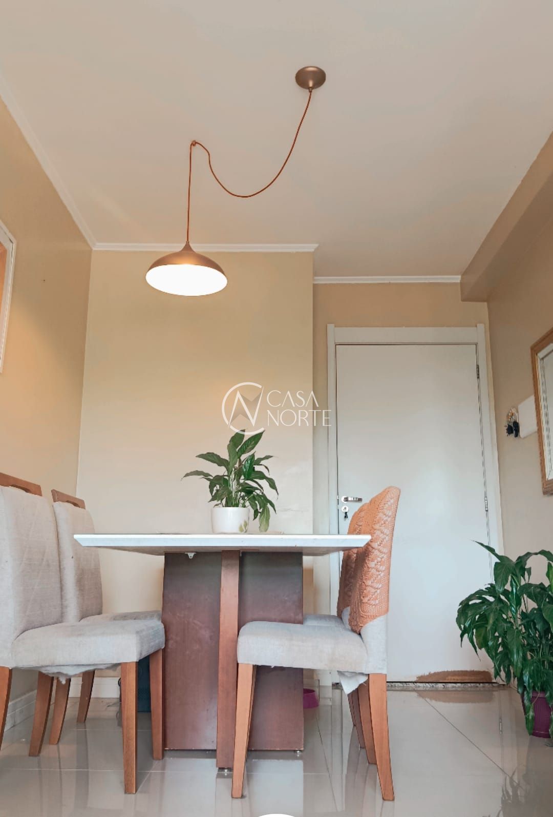 Apartamento à venda com 2 quartos, 56m², 1 vaga, Avenida da Cavalhada no bairro Cavalhada em Porto Alegre