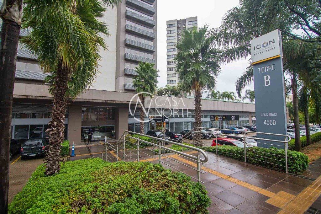 Sala Comercial à venda , 46m², Avenida Assis Brasil no bairro São Sebastião em Porto Alegre
