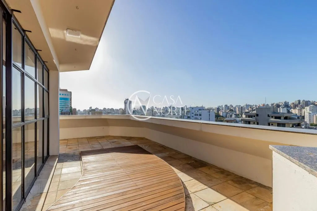 Sala Comercial à venda com 3 quartos, 190m², 1 vaga, Rua Padre Chagas no bairro Moinhos de Vento em Porto Alegre