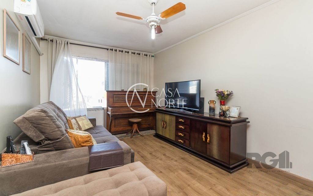 Cobertura à venda com 3 quartos, 150m², 2 vagas, Rua Professor Cristiano Fischer no bairro Petrópolis em Porto Alegre