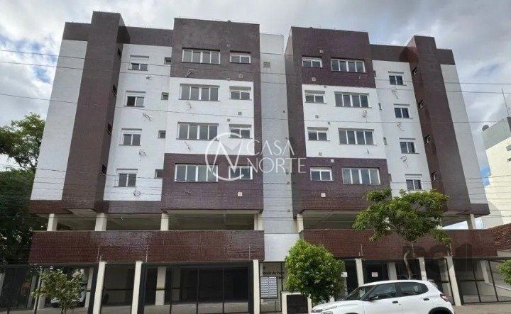 Apartamento à venda com 2 quartos, 71m², 1 suíte, 2 vagas, Rua José de Alencar no bairro Menino Deus em Porto Alegre