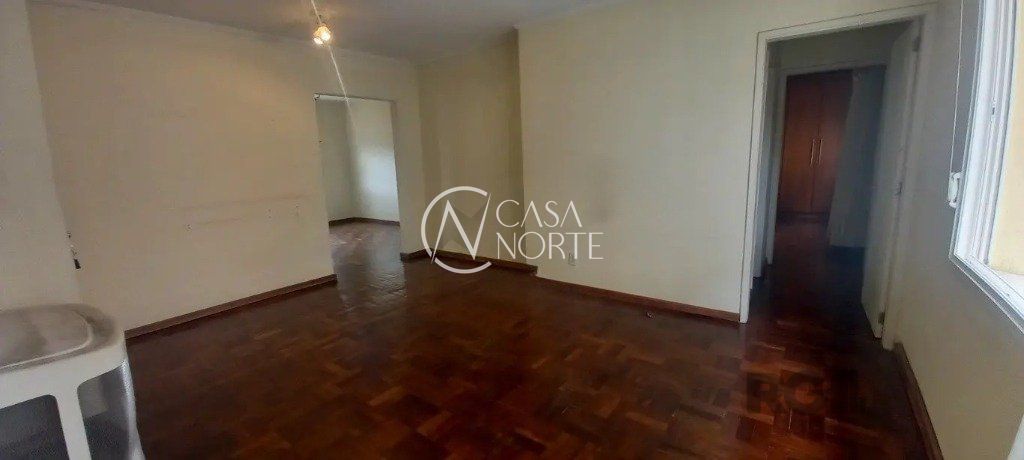 Apartamento à venda com 3 quartos, 115m², 1 suíte, 1 vaga, Rua Dona Inocência no bairro Jardim Botânico em Porto Alegre