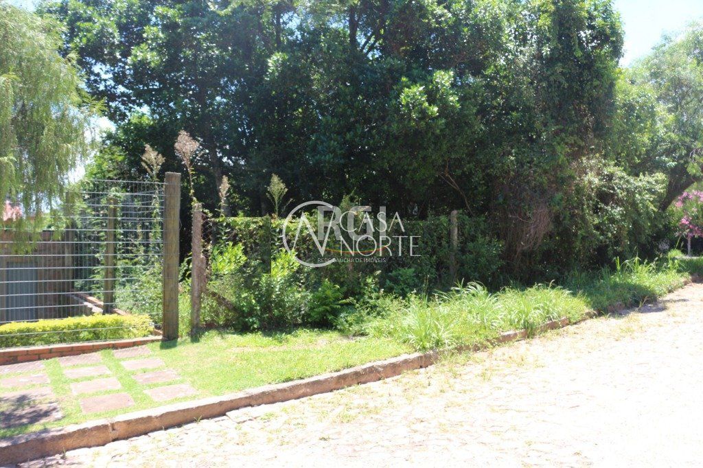 Terreno à venda  com 524m², Rua Sady Barros Hofmeister no bairro Teresópolis em Porto Alegre