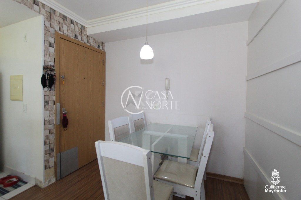 Apartamento à venda com 2 quartos, 52m², 1 vaga, Rua Carlos Reverbel no bairro Jardim Carvalho em Porto Alegre