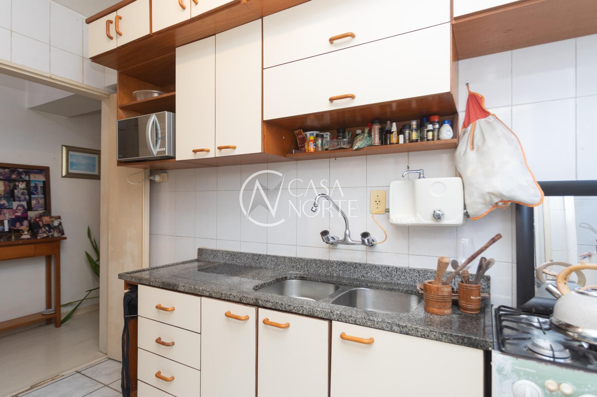 Apartamento à venda com 2 quartos, 66m², 1 vaga, Rua Anita Garibaldi no bairro Boa Vista em Porto Alegre