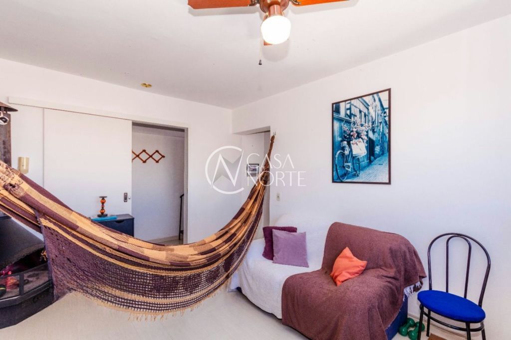 Cobertura à venda com 2 quartos, 100m², 1 vaga, Avenida Alberto Bins no bairro Floresta em Porto Alegre