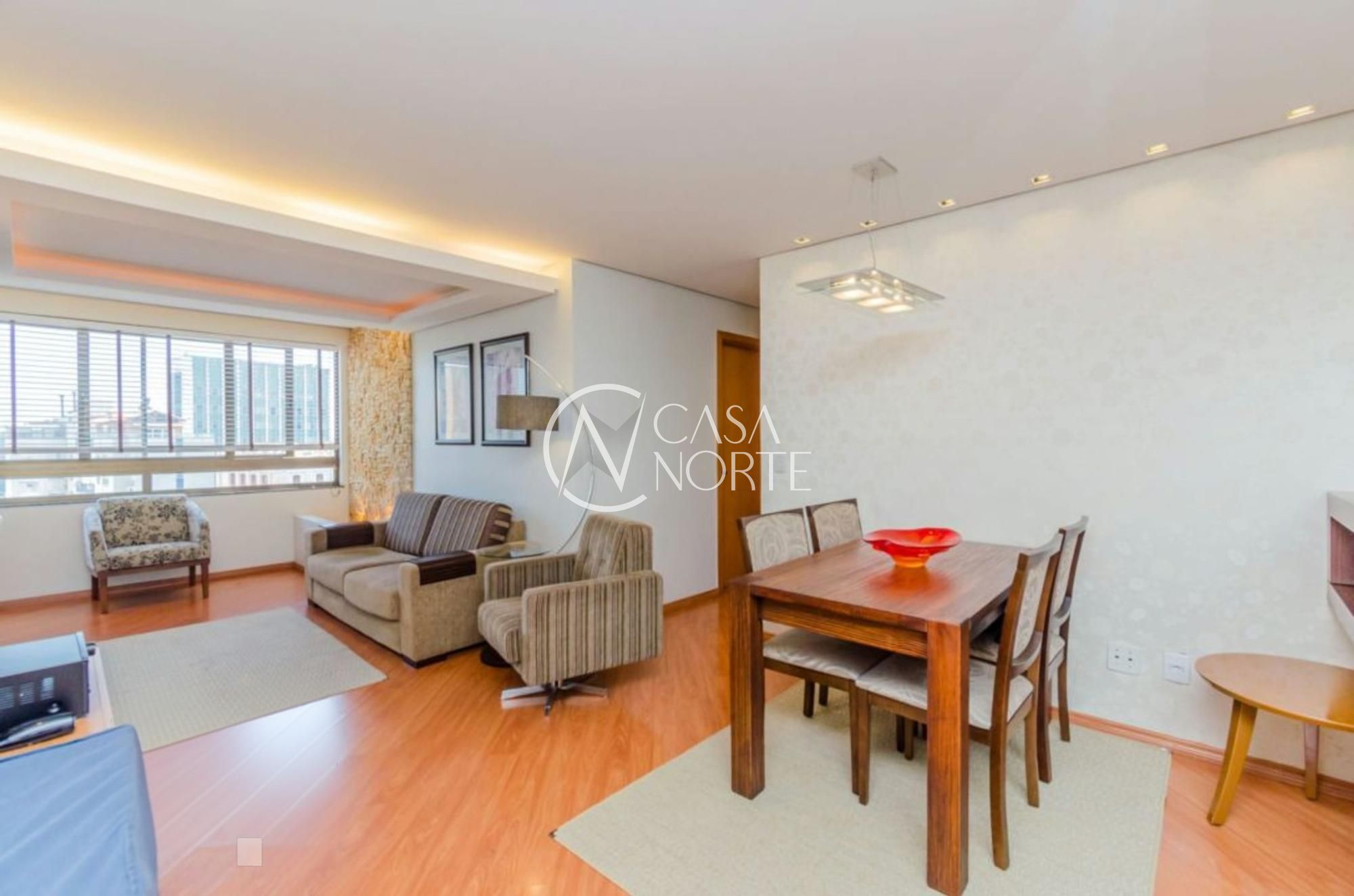 Apartamento à venda com 2 quartos, 89m², 1 suíte, 2 vagas, Rua Washington Luiz no bairro Centro Histórico em Porto Alegre