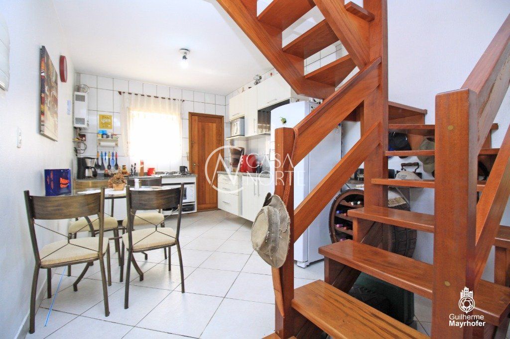 Casa de Condomínio à venda com 2 quartos, 101m², 2 vagas, Acesso Doutor Marino dos Santos no bairro Ipanema em Porto Alegre