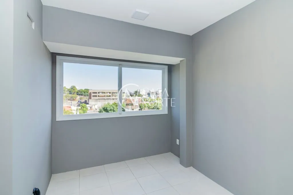 Apartamento à venda com 1 quarto, 46m², 1 vaga, Rua Fagundes Varela no bairro Santo Antônio em Porto Alegre