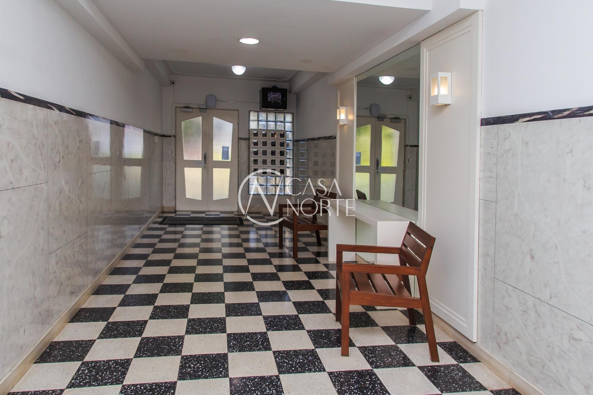 Apartamento à venda com 2 quartos, 70m², Rua André Puente no bairro Independência em Porto Alegre