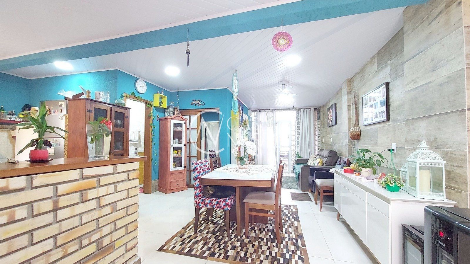 Casa à venda com 3 quartos, 183m², 1 suíte, 2 vagas, Rua Martim Ferreira de Carvalho no bairro Sarandi em Porto Alegre