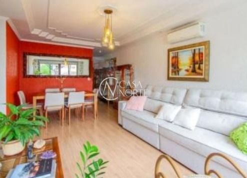 Apartamento à venda com 3 quartos, 110m², 1 vaga, Rua Rafael Saadi no bairro Menino Deus em Porto Alegre