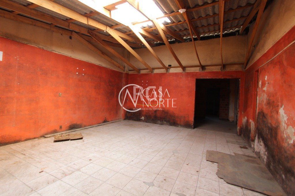 Terreno à venda  com 371m², Rua Barao do Triunfo no bairro Menino Deus em Porto Alegre