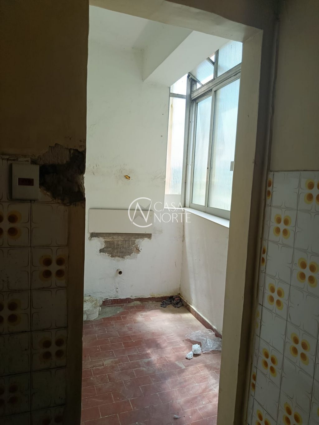 Apartamento à venda com 2 quartos, 66m², Avenida Bento Gonçalves no bairro Partenon em Porto Alegre