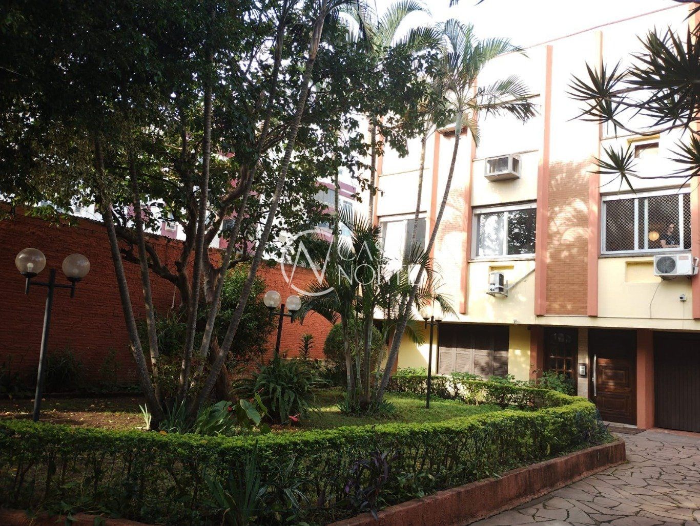 Apartamento Garden à venda com 1 quarto, 39m², Rua Chile no bairro Jardim Botânico em Porto Alegre