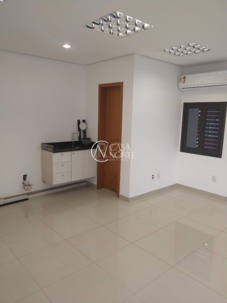Sala Comercial à venda , 28m², Avenida Getúlio Vargas no bairro Menino Deus em Porto Alegre
