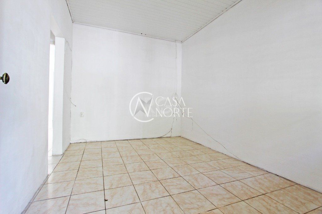 Casa à venda com 2 quartos, 198m², Avenida Engenheiro Ludolfo Boehl no bairro Teresópolis em Porto Alegre