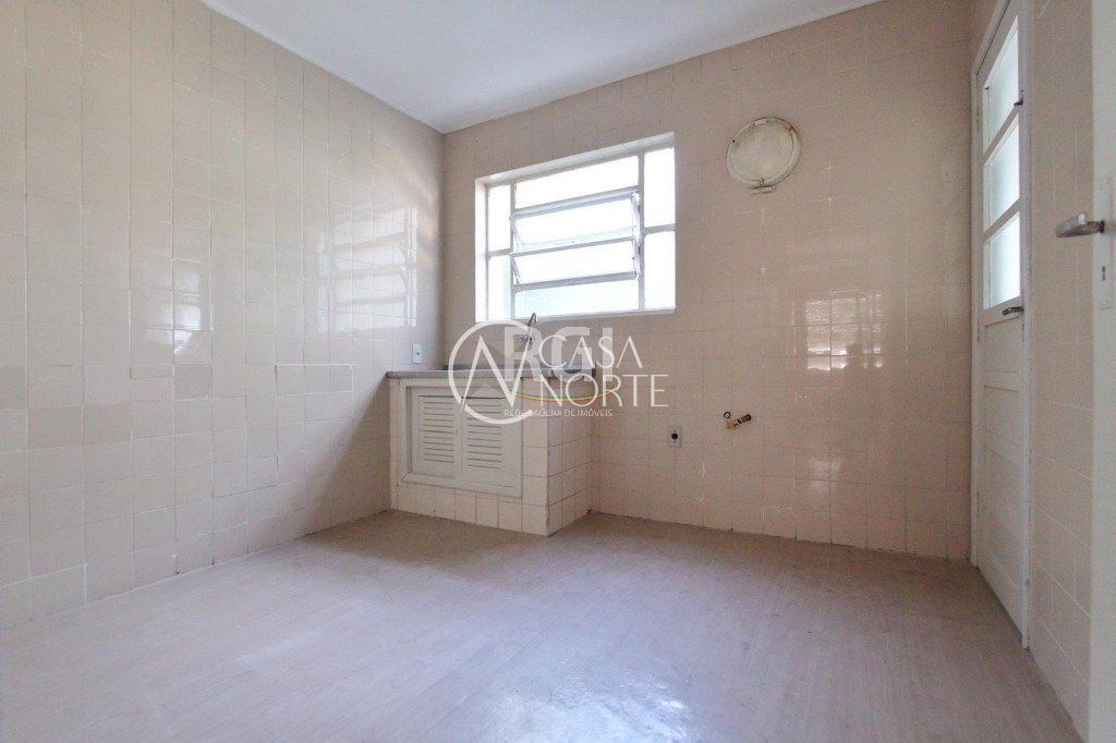 Apartamento à venda com 2 quartos, 61m², 1 vaga, Avenida Teresópolis no bairro Teresópolis em Porto Alegre