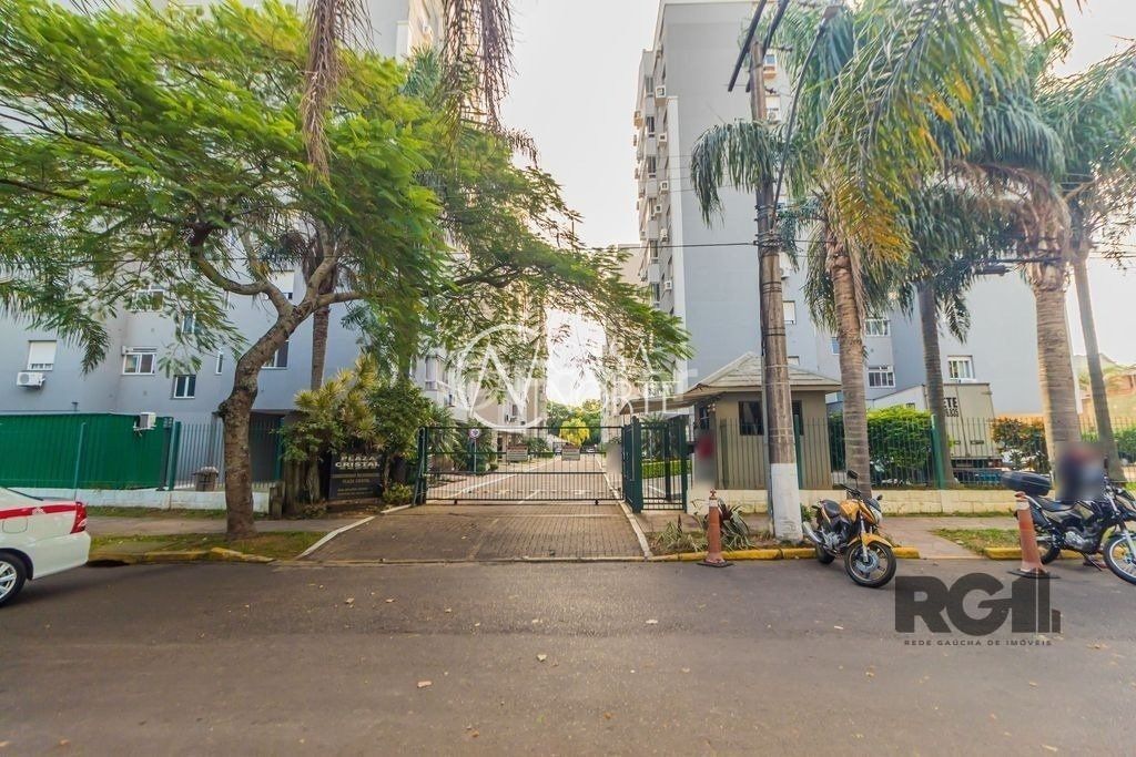 Apartamento à venda com 3 quartos, 71m², 1 suíte, Rua Wilson Adnislen Freitas de Paiva Bueno no bairro Cavalhada em Porto Alegre