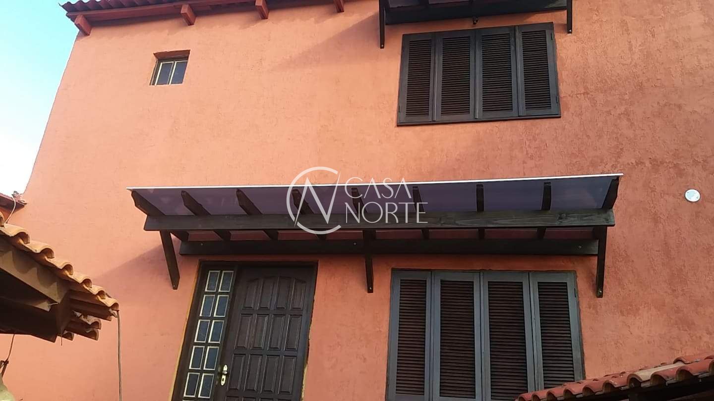 Casa à venda com 2 quartos, 207m², 1 vaga, Estrada dos Alpes no bairro Glória em Porto Alegre