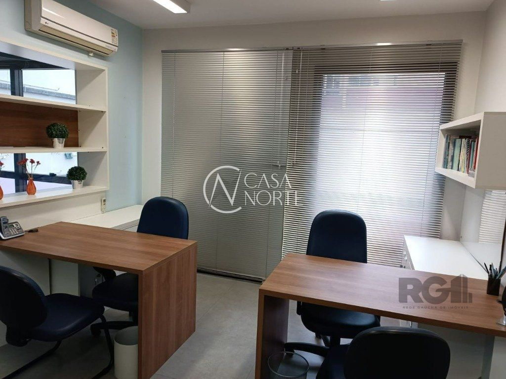 Sala Comercial à venda , 35m², 1 vaga, Avenida Getúlio Vargas no bairro Menino Deus em Porto Alegre