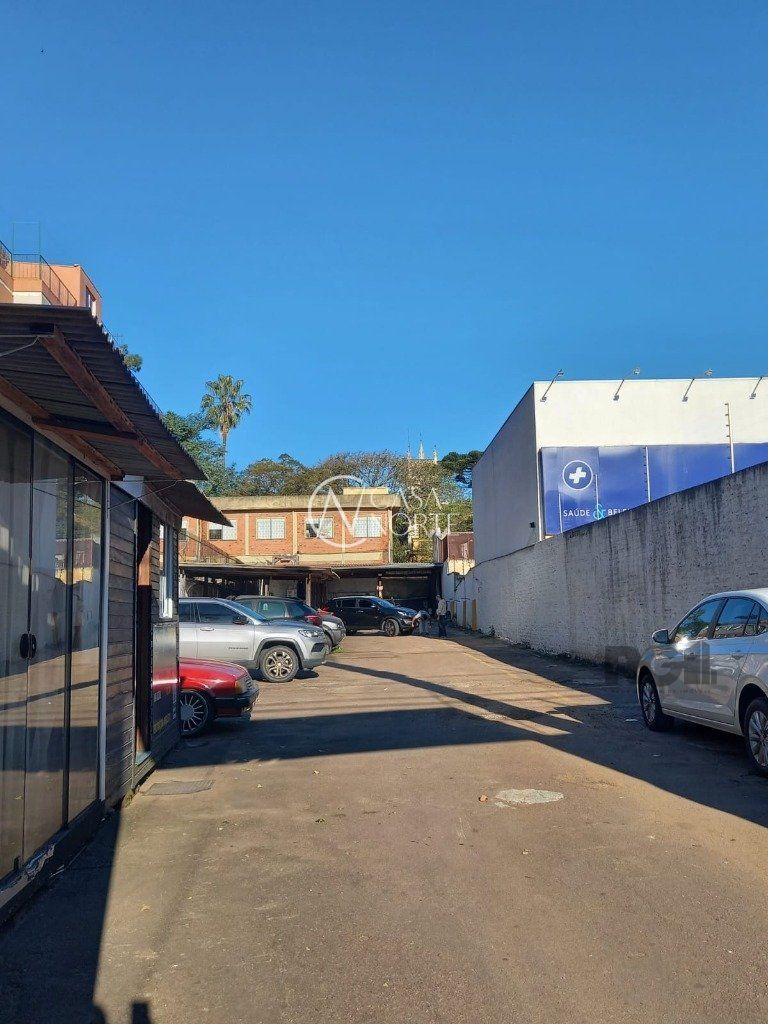 Terreno à venda  com 652m², Avenida Teresópolis no bairro Teresópolis em Porto Alegre