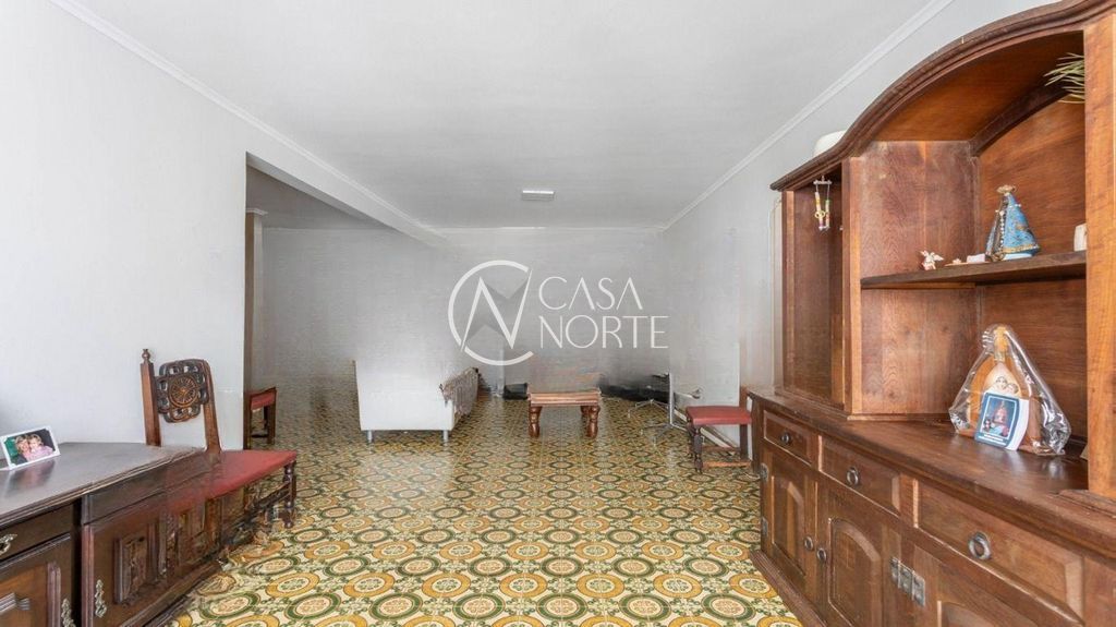 Apartamento à venda com 3 quartos, 116m², 1 suíte, 2 vagas, Travessa Carmem no bairro Moinhos de Vento em Porto Alegre