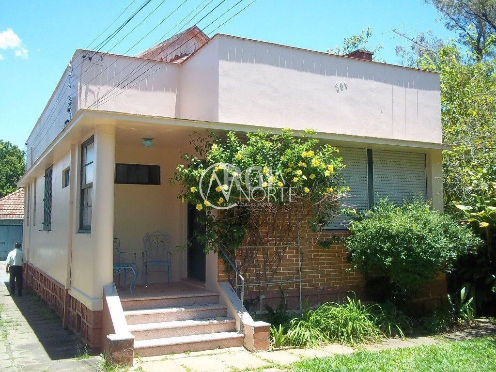 Terreno à venda  com 880m², Avenida Engenheiro Ludolfo Boehl no bairro Teresópolis em Porto Alegre