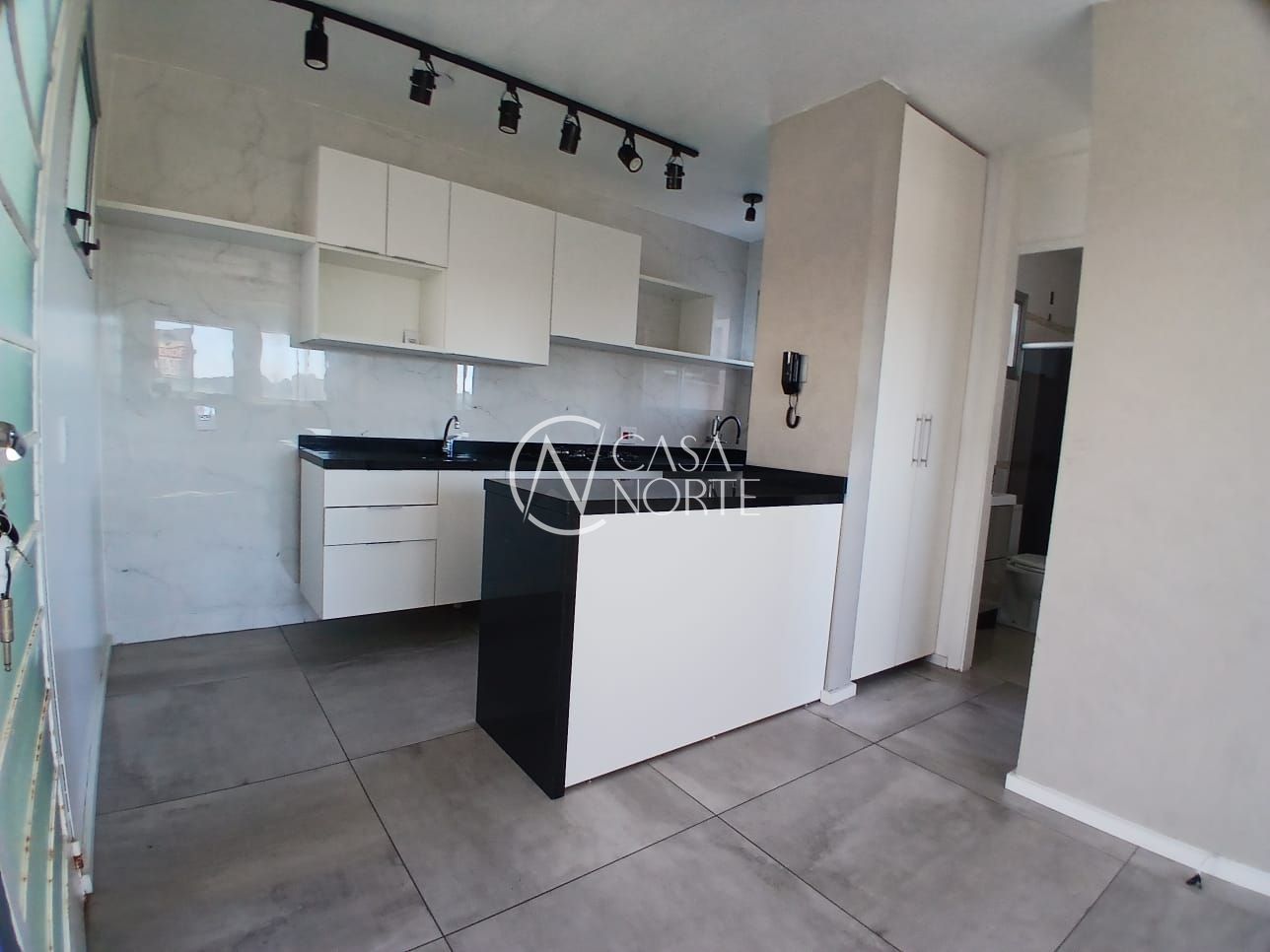 Apartamento à venda com 3 quartos, 64m², 1 vaga, Avenida Baltazar de Oliveira Garcia no bairro São Sebastião em Porto Alegre