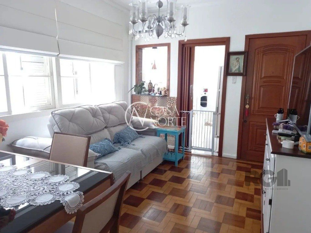 Apartamento à venda com 3 quartos, 94m², Rua Doutor Alcides Cruz no bairro Santa Cecília em Porto Alegre