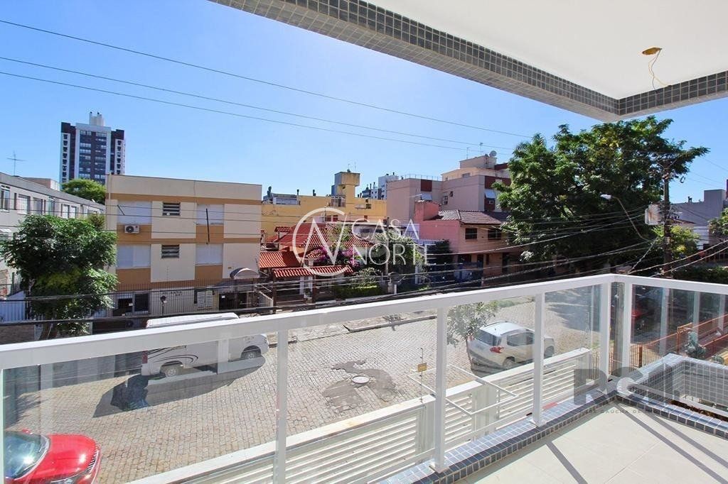 Cobertura à venda com 2 quartos, 94m², 1 suíte, 1 vaga, Rua Barão de Teffe no bairro Menino Deus em Porto Alegre