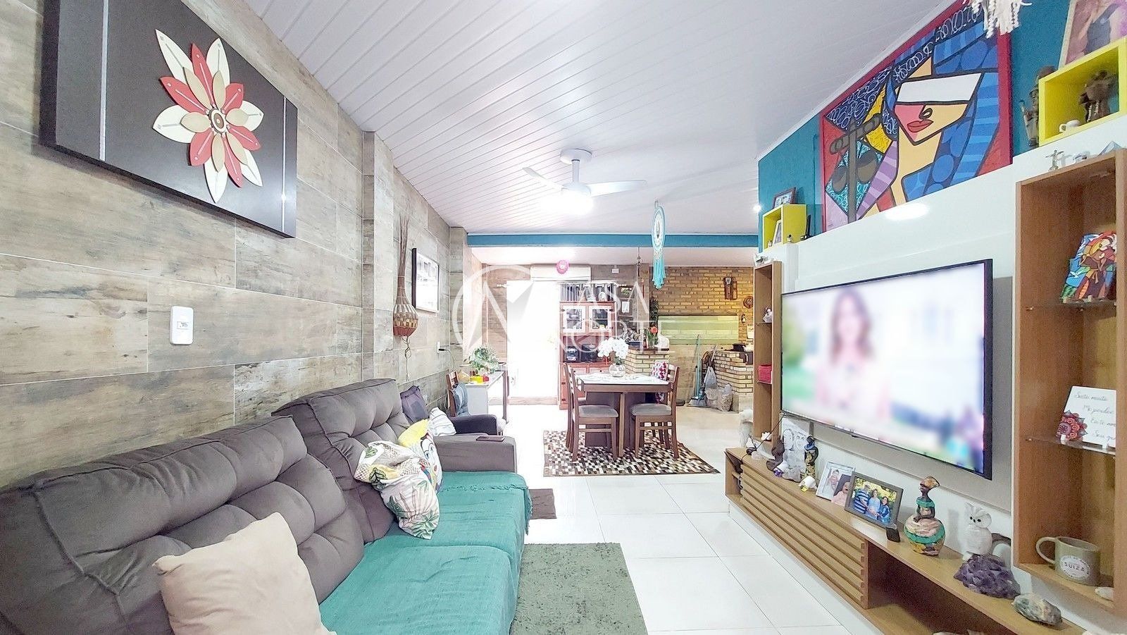 Casa à venda com 3 quartos, 183m², 1 suíte, 2 vagas, Rua Martim Ferreira de Carvalho no bairro Sarandi em Porto Alegre