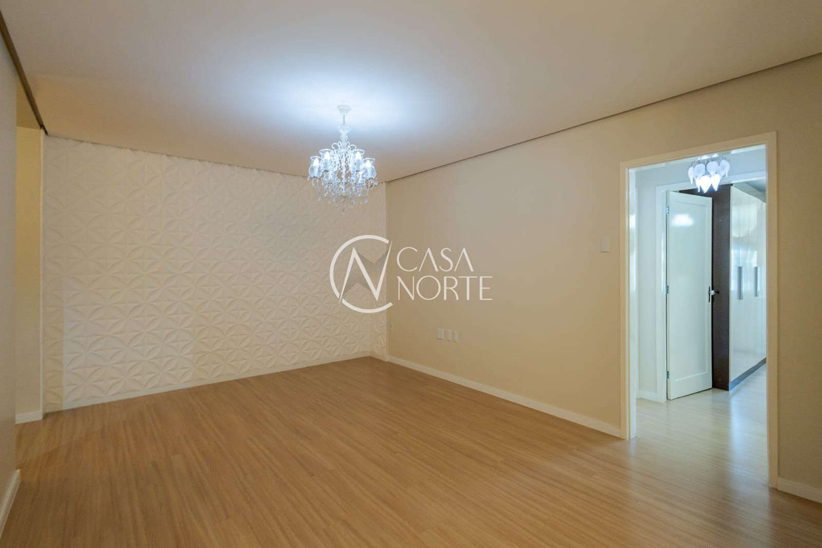 Apartamento à venda com 3 quartos, 80m², 1 suíte, Rua General Câmara no bairro Centro Histórico em Porto Alegre