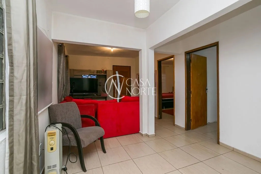 Casa à venda com 2 quartos, 97m², 2 vagas, Rua Marcos Wainstein no bairro Vila Nova em Porto Alegre